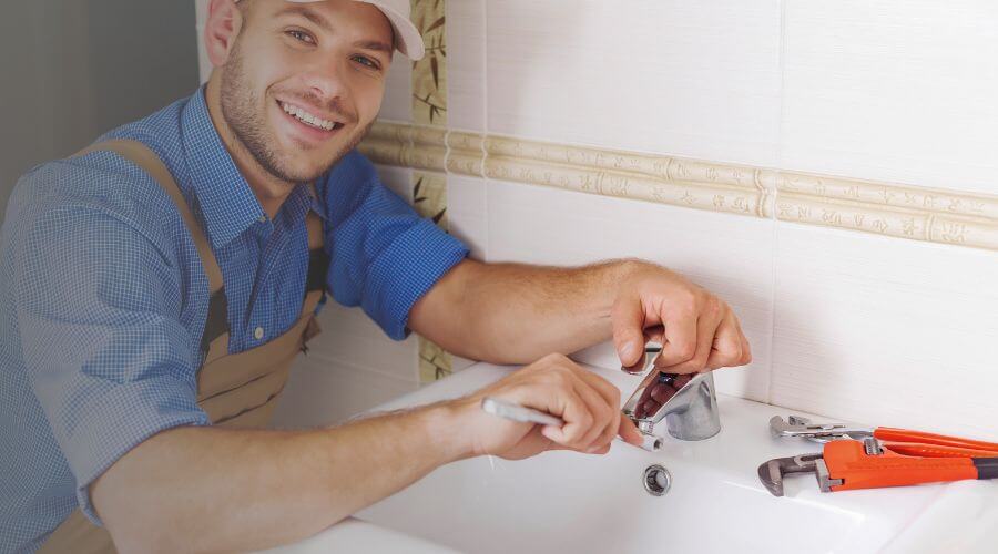 Local water heater installation in Montgomery, IL